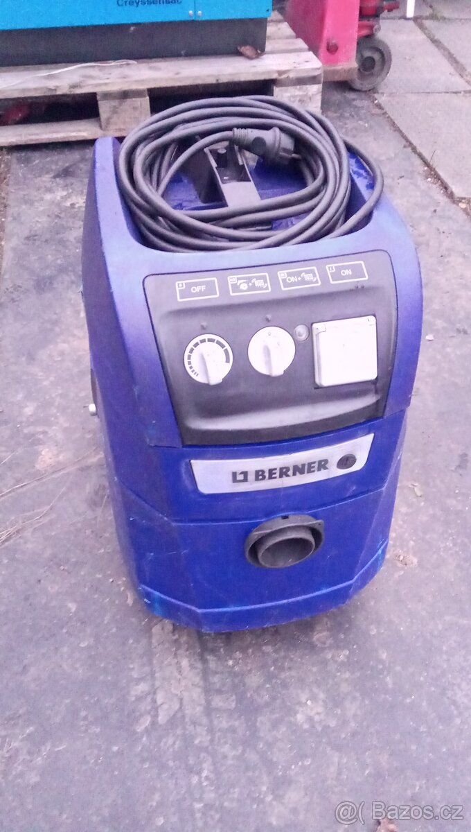 Berner - průmyslový vysavač.