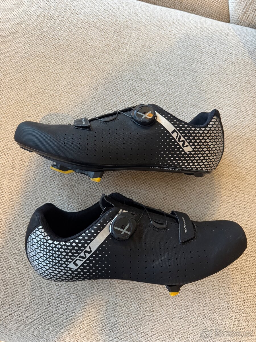 Silniční cyklistické tretry