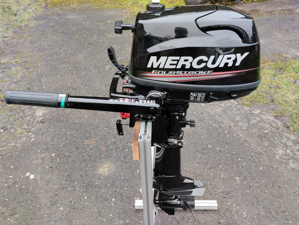 Lodní motor Mercury 5Ps 4Takt - 1A top stav
