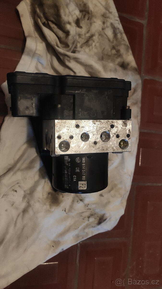 ABS jednotka 1K0614517BD