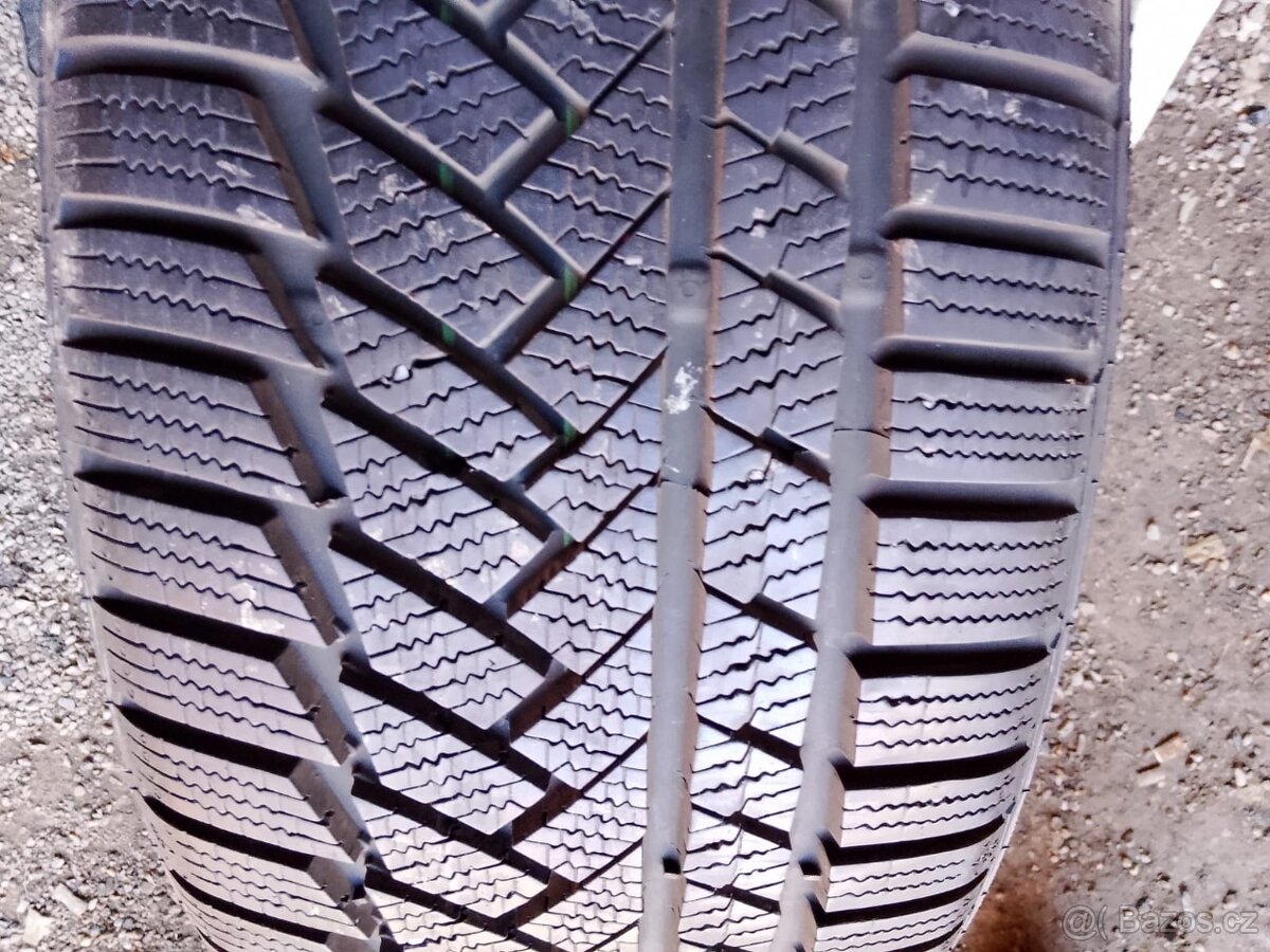 235/45/18 235/40/19 295/35/21 285/40/22 315/30/22 kusovka