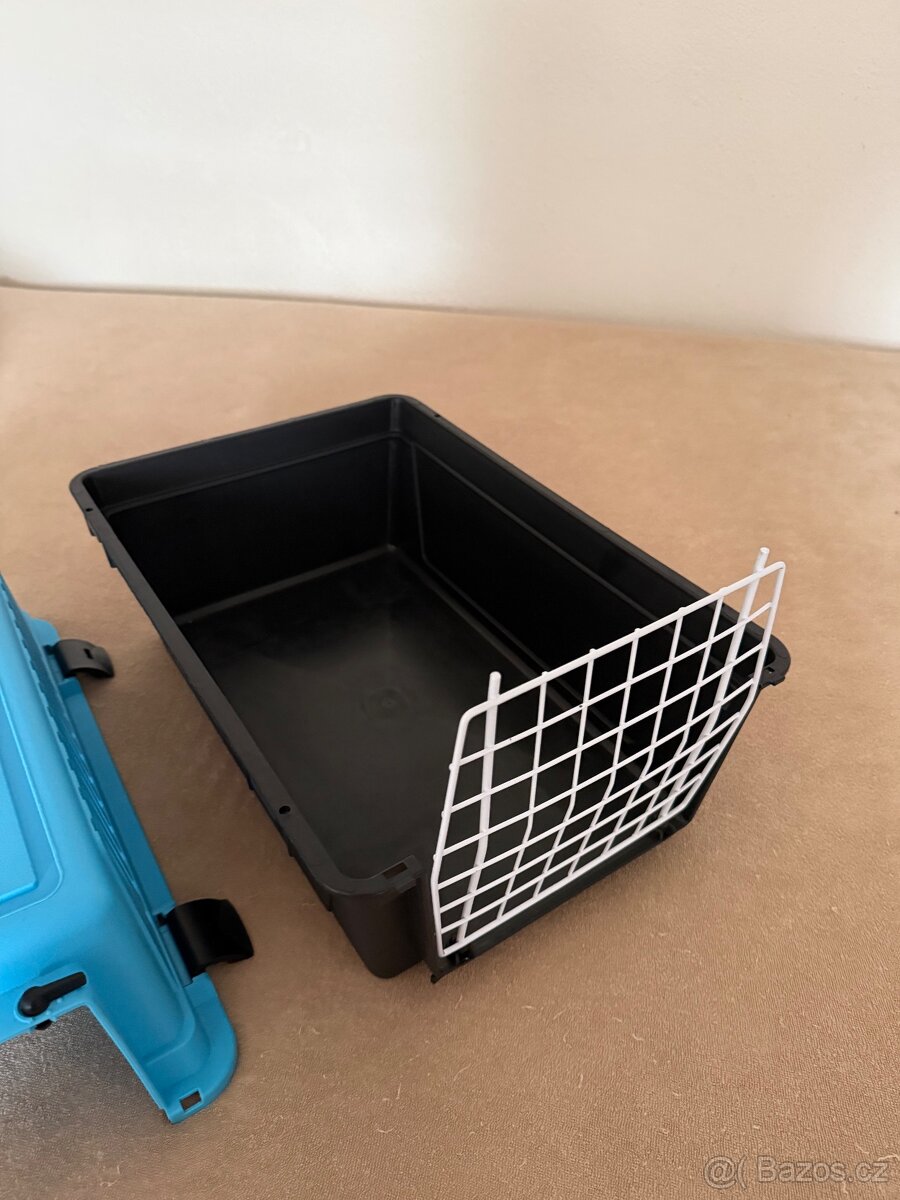 Přepravka pro kočky