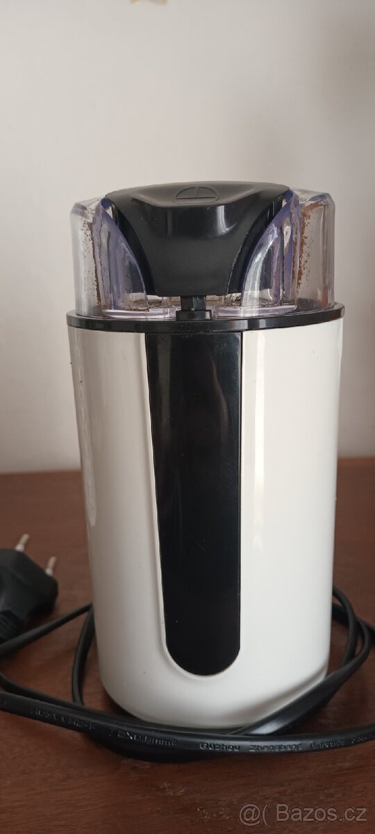 Mlýnek na kávu Ideenwelt