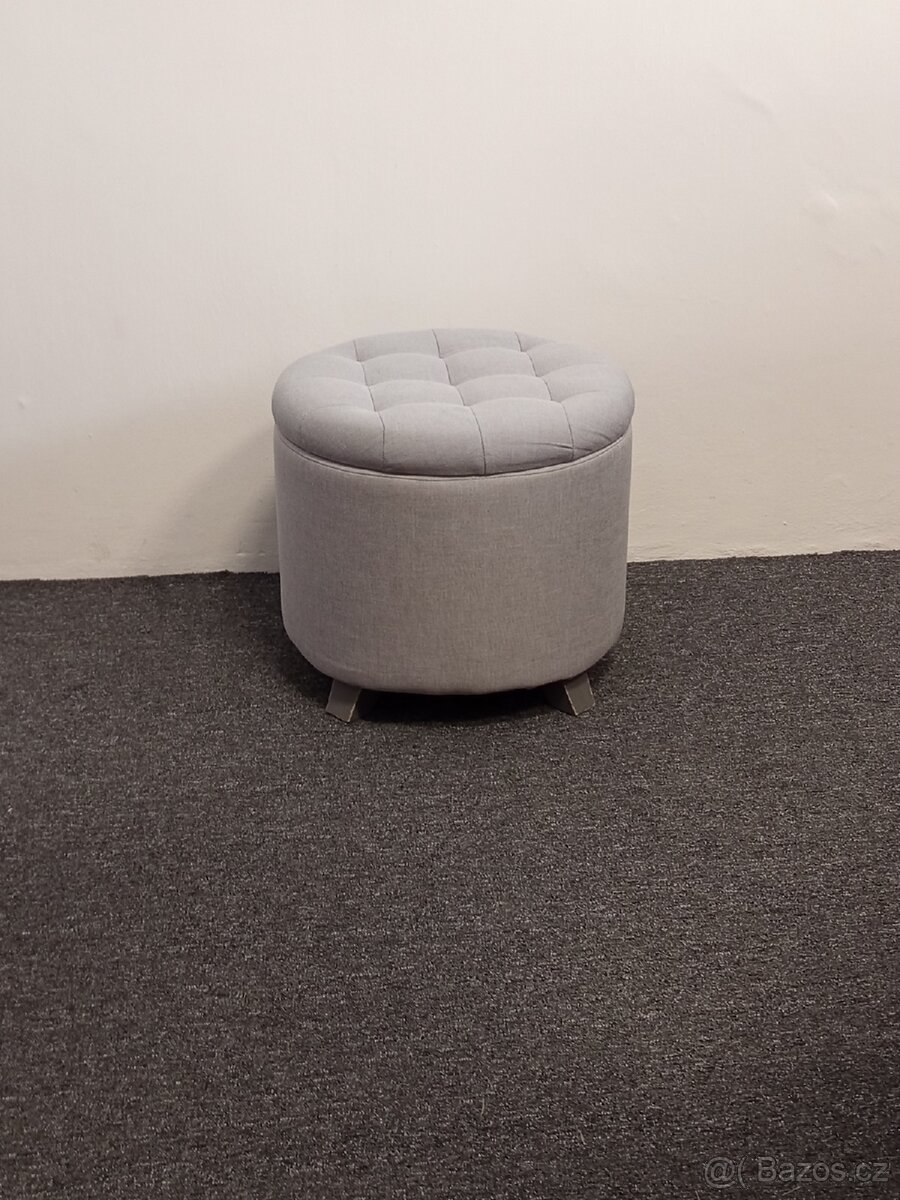 Designový taburet Echtwerk na sezení s úložným prostorem