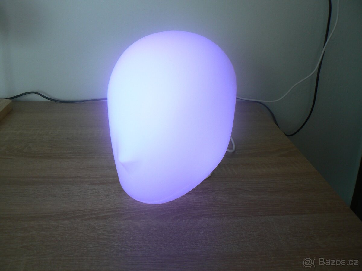 ISKÄRNA LED stolní lampa, barevná - NOVÁ