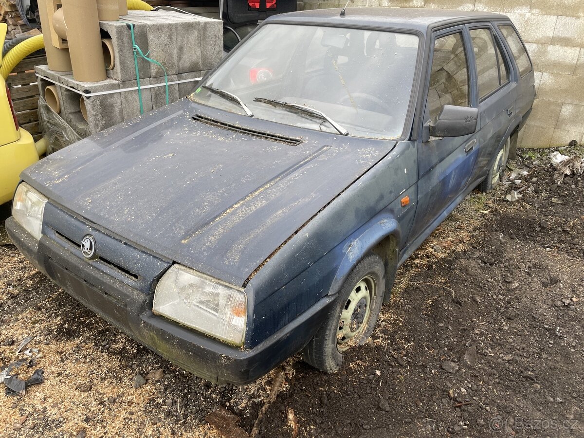 skoda Forman