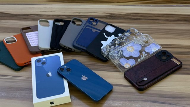 iPhone 13 Blue 128 gb