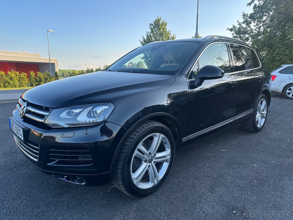 Volkswagen Touareg, 4.2TDI V8 250KW,VZDUCH,FULL VÝBAVA