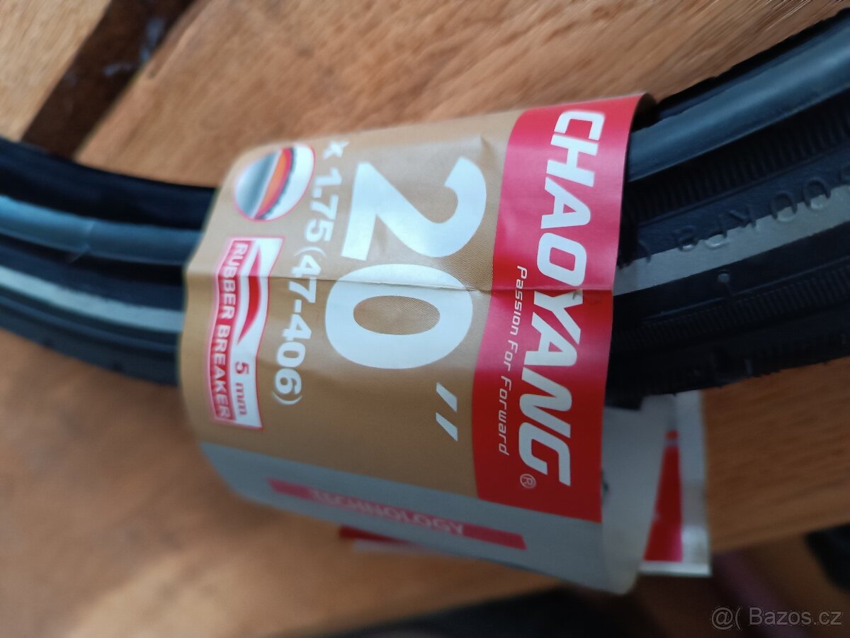 PNEU NA KOLO