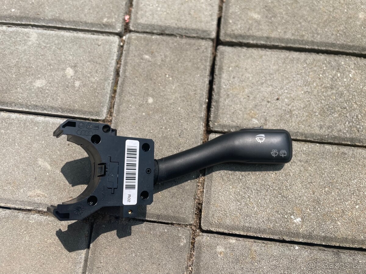VW golf páčka stěračů