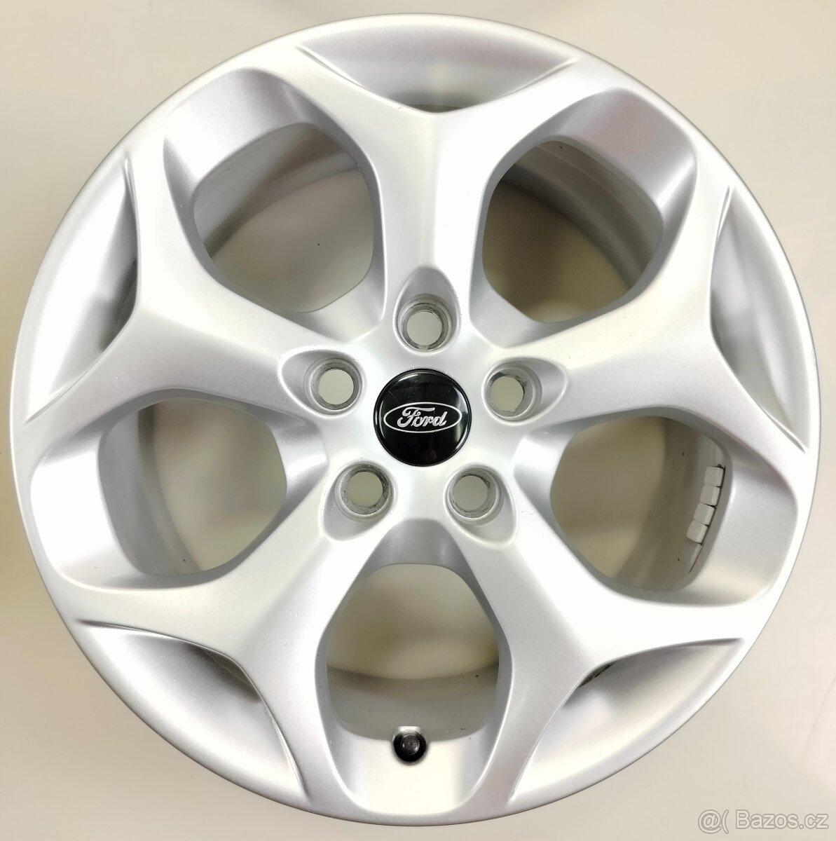 Disky na Ford 5x108 Et50 7jx16 63,4 Top stav