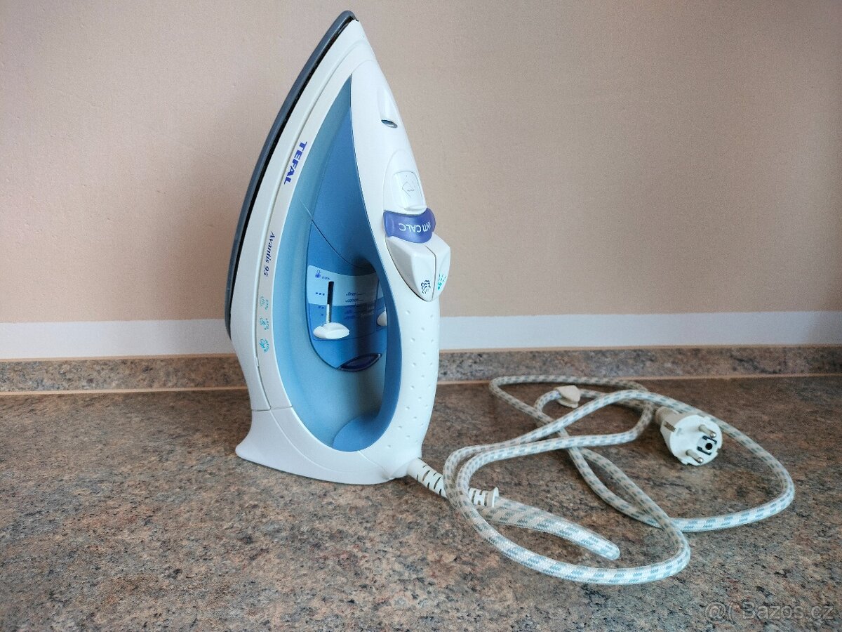 Napařovací žehlička TEFAL Avantis 95,