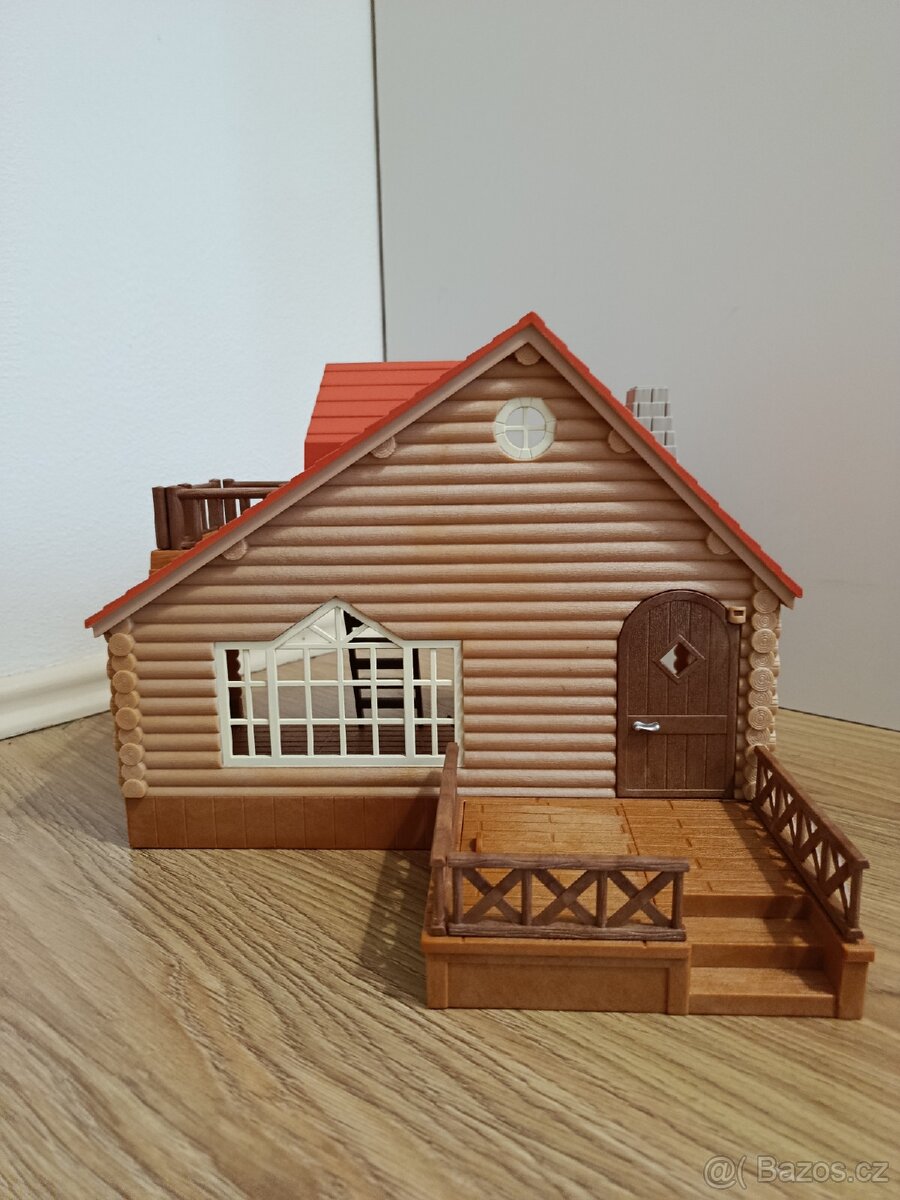Sylvanian Families - Log Cabin + BONUS