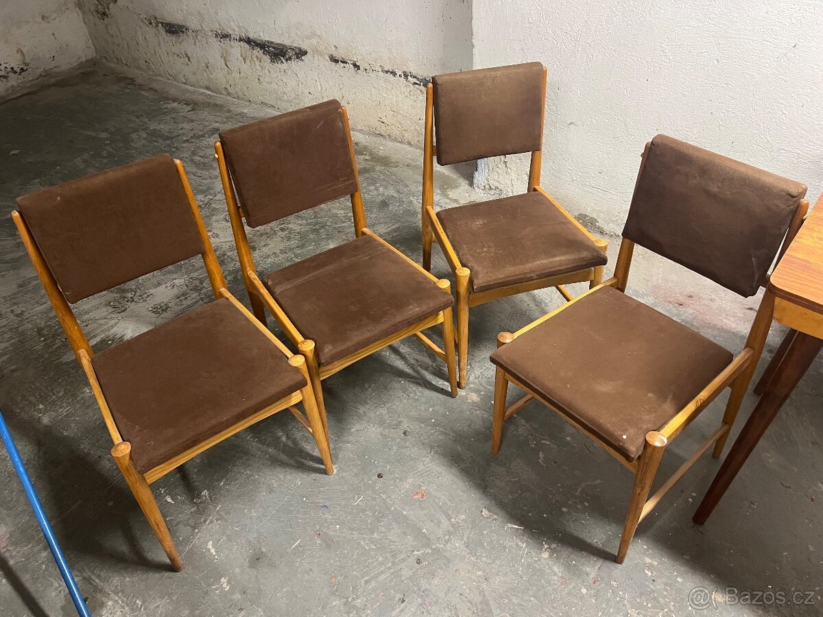 Vintage židle 4 ks – dřevěné, stabilní