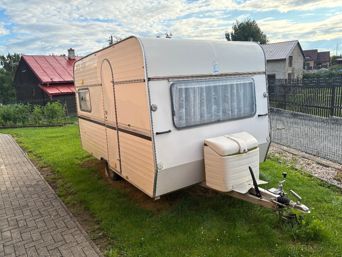 Karavan vlastní výroby
