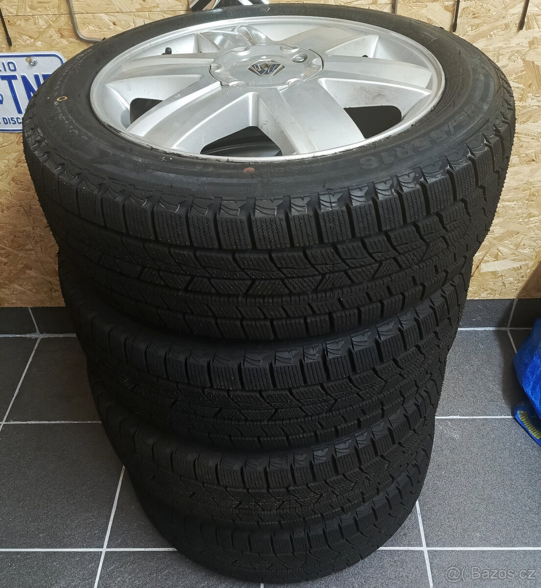 Alu kola na RENAULT Megane+ NOVÉ zimní gumy+ZVEDÁK