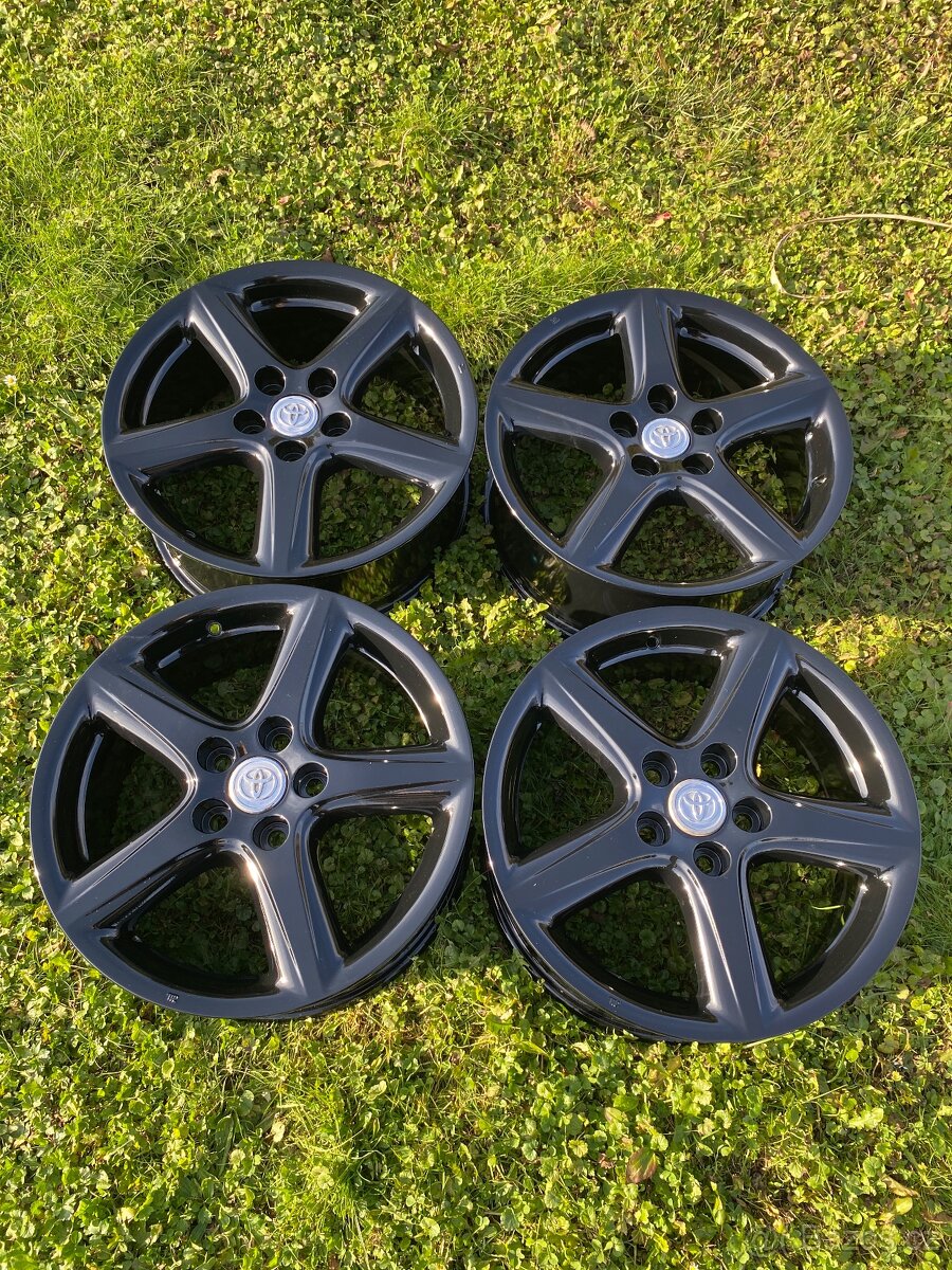 ALU KOLA TOJOTA 5X114.3 R17 AVENSIS