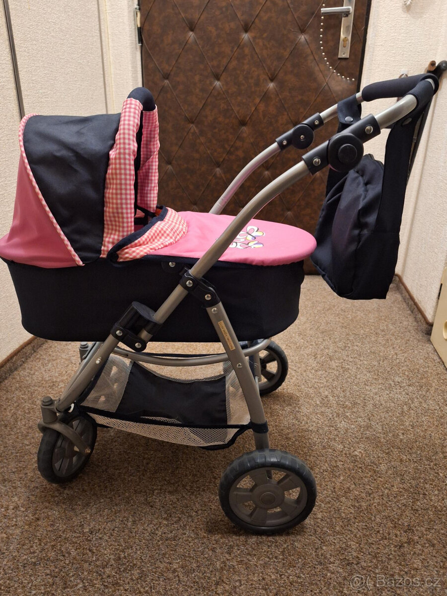 Kočárek pro panenky