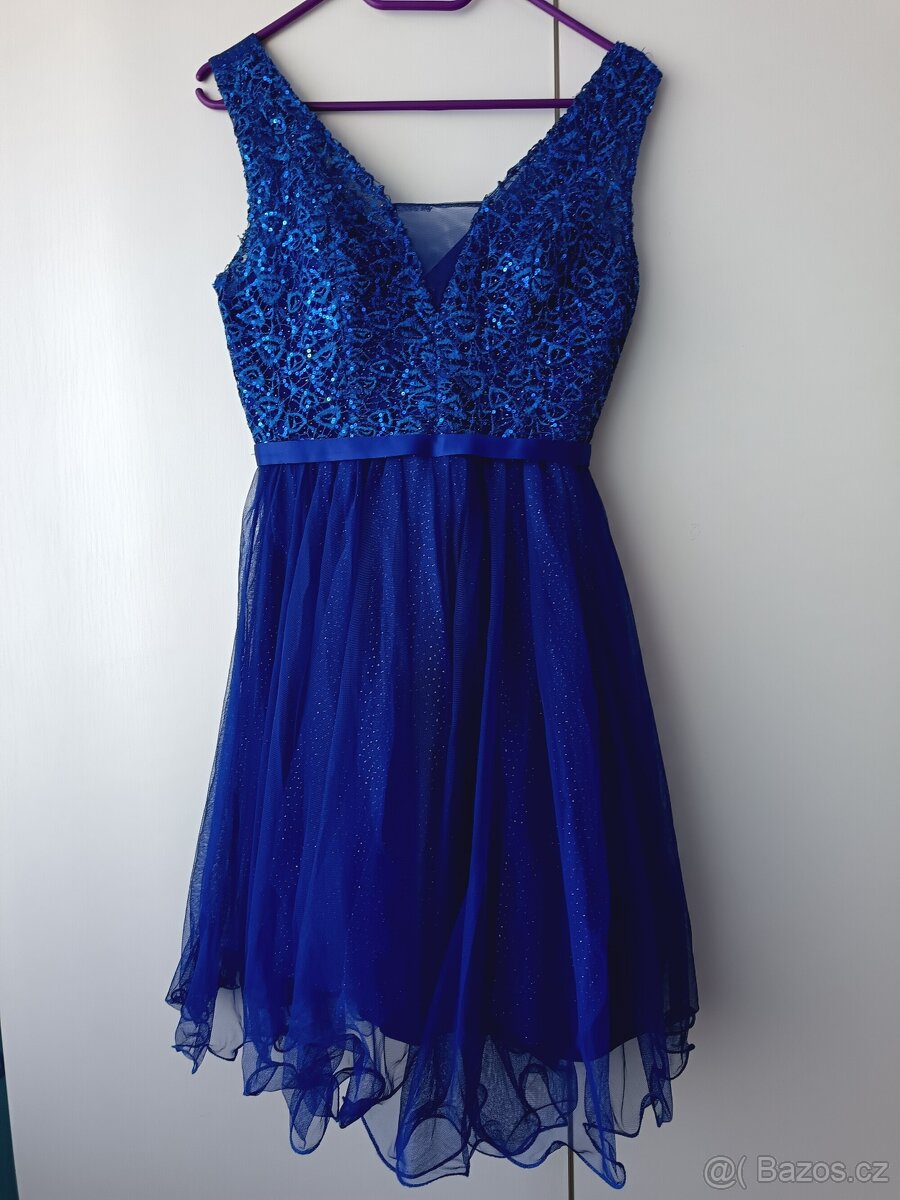 Společenské šaty vel S,pařížská značka