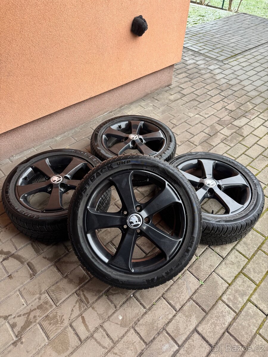 Orig. Zimní vw alu kola R17 205/50/17