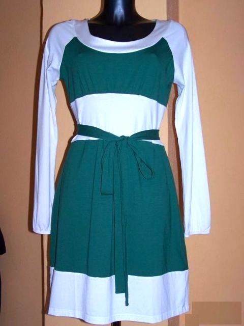 Nové zeleno-bílé šaty Vero moda (vel. 40/42)