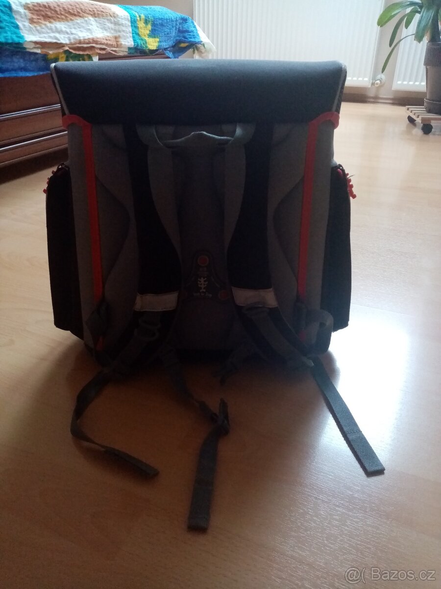 Chlapecká dětská aktovka Step by Step Light Racer