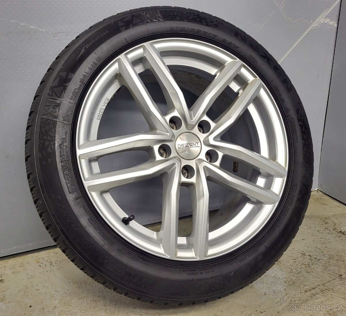 Alu kola Dezent 17" 5x112 zimní pneu 5-5,5mm