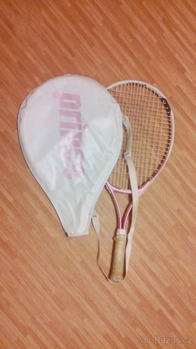 Tenisová pálka vel.26