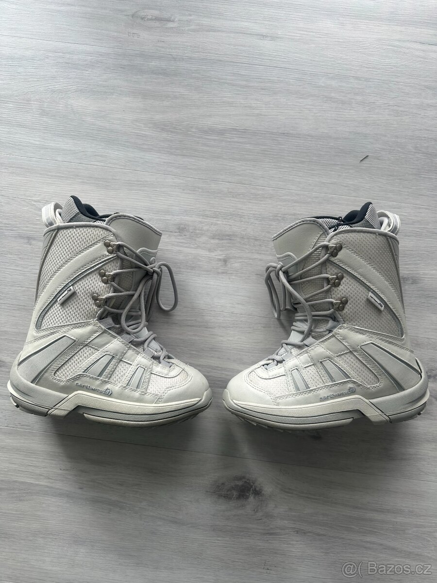 Snowboardové boty velikost 35-36