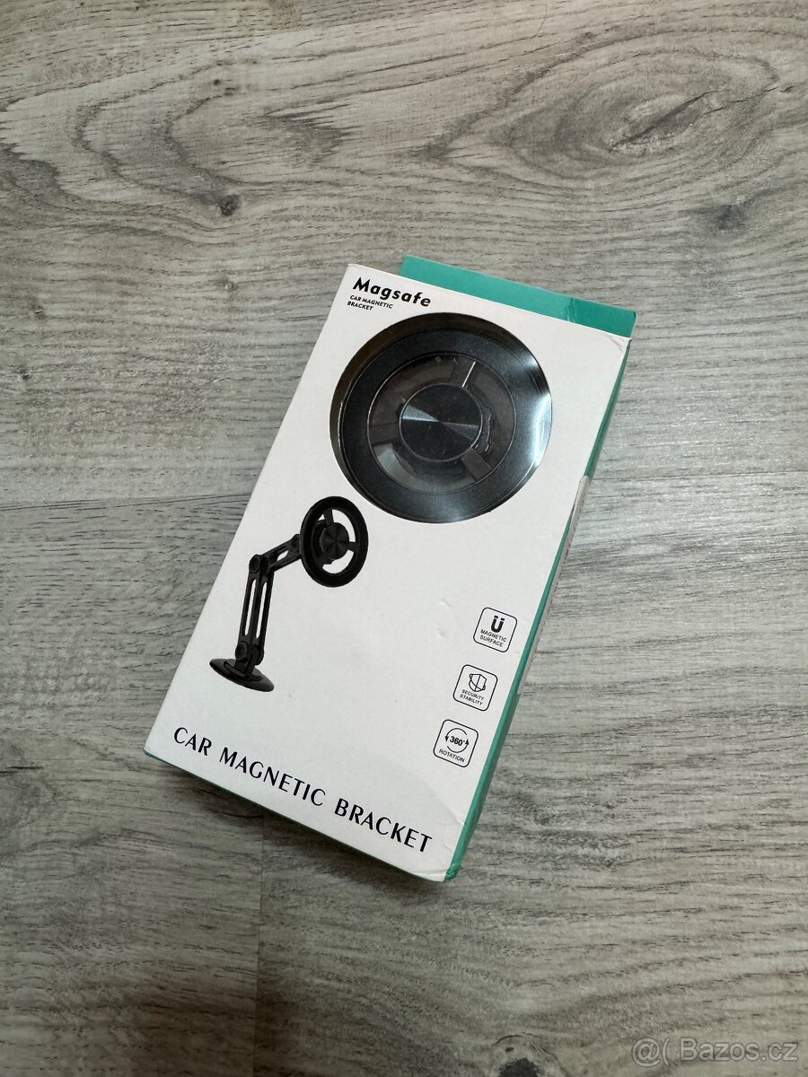 ZDARMA Držák do auta Magsafe