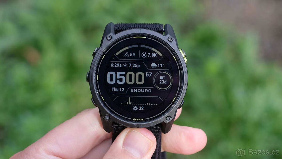 Garmin Enduro 3,záruka,doplňky
