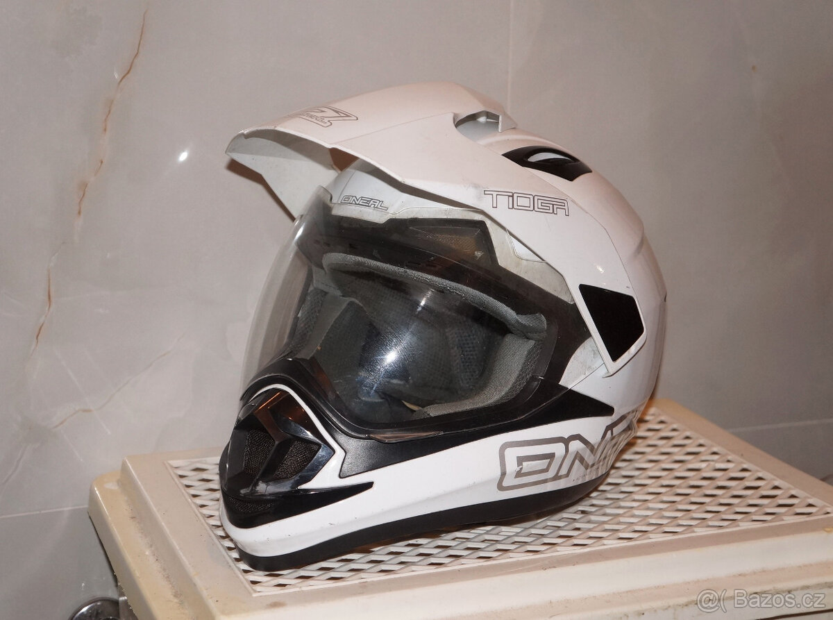 Enduro helma na motorku XS motocyklová přilba O´Neal 53-54cm