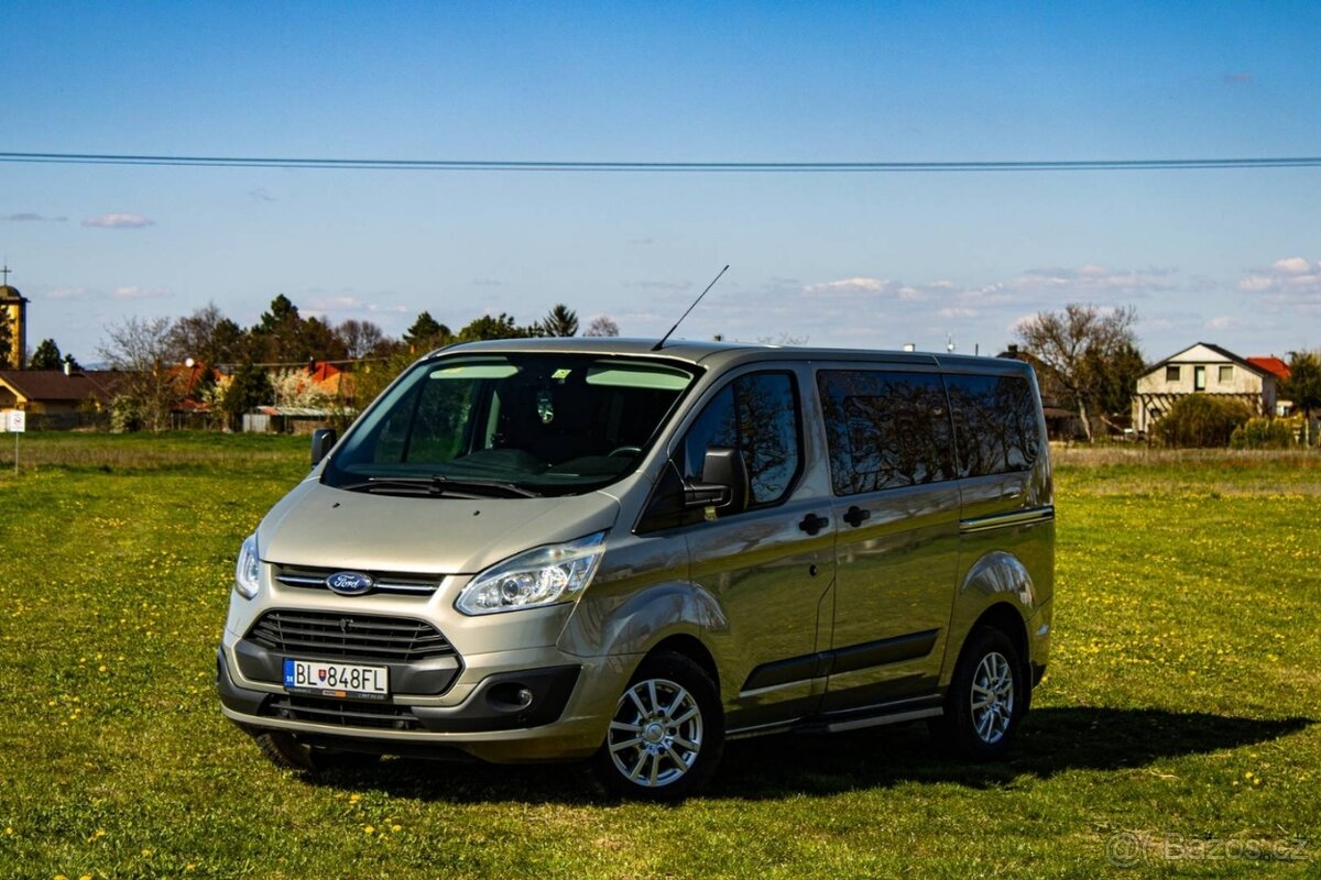 Ford Tourneo Custom 2.2 TDCi 125k Titanium L1H1