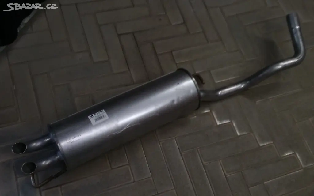 SEAT LEON zadní výfuk