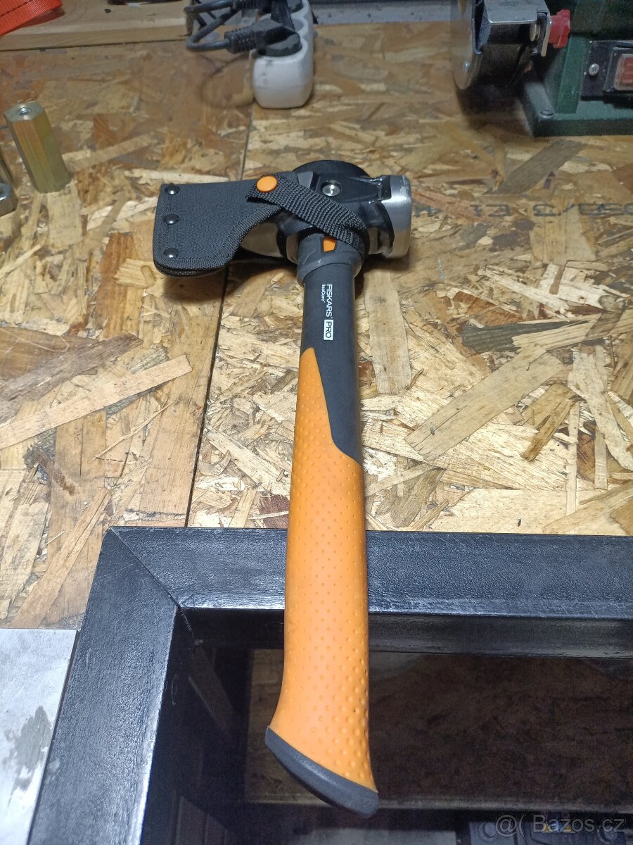 Sekera Fiskars