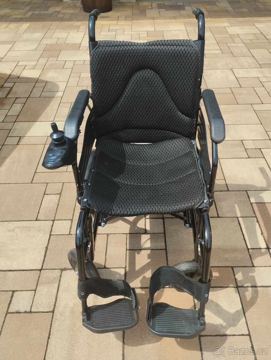 Elektrický invalidní vozík odlehčený X6