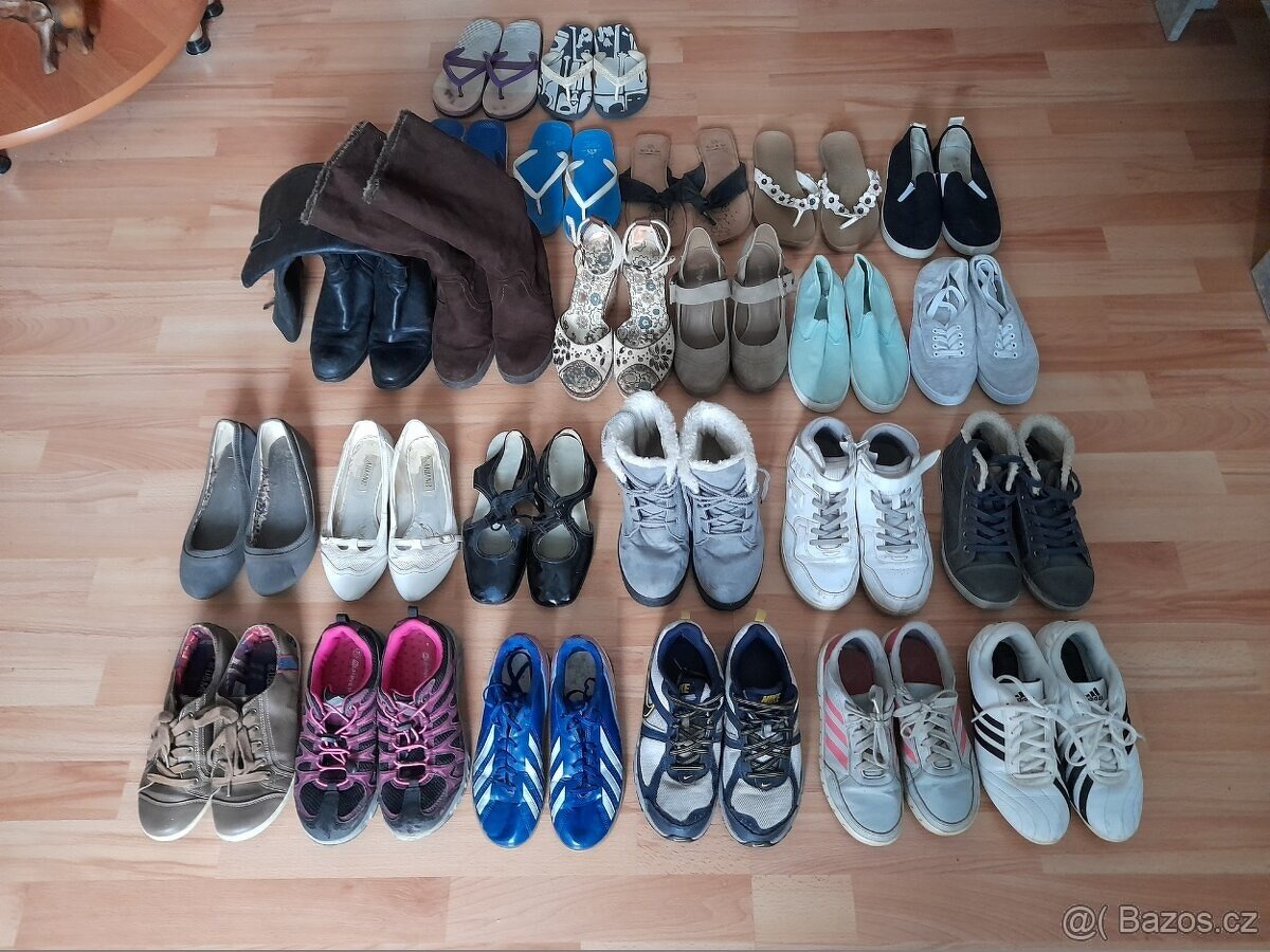 Boty - prodej pouze jako celek za 399,-
