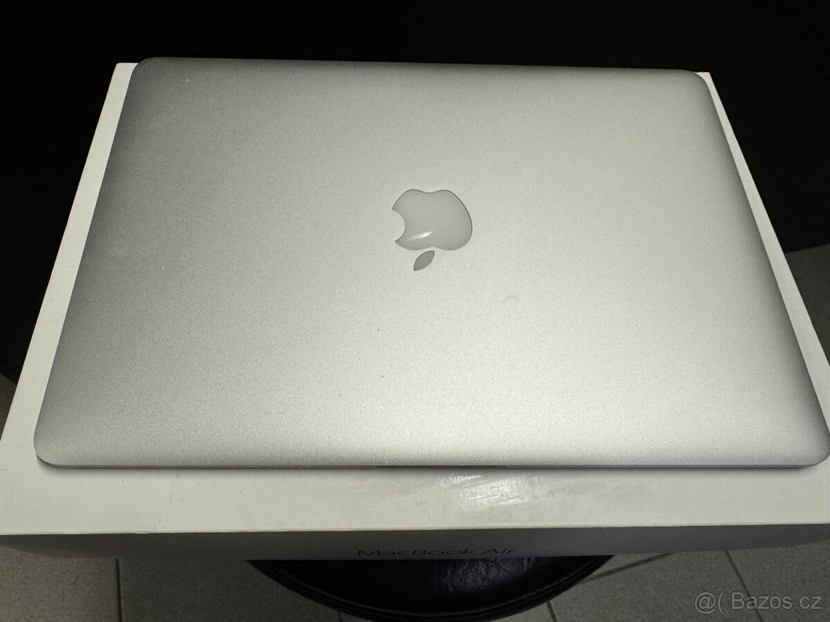 MacBook Air 13" 2015 i5/8GB/128GB, komplet, záruka,bat.100%