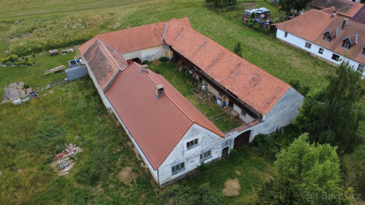 Prodej rodinného domu 807 m², pozemek 7374 m² Nová Ves