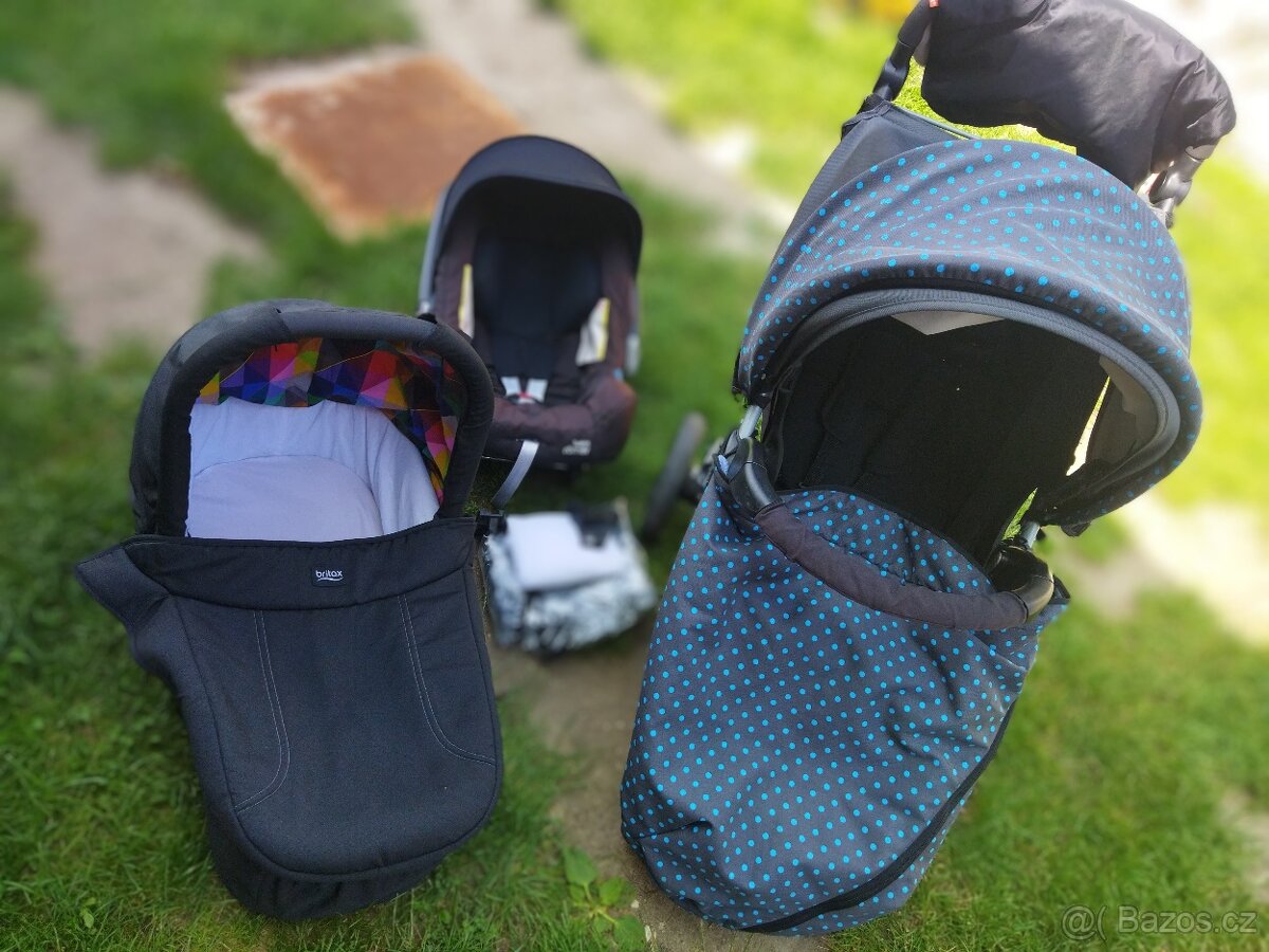 Kočárek trojkombinace Britax