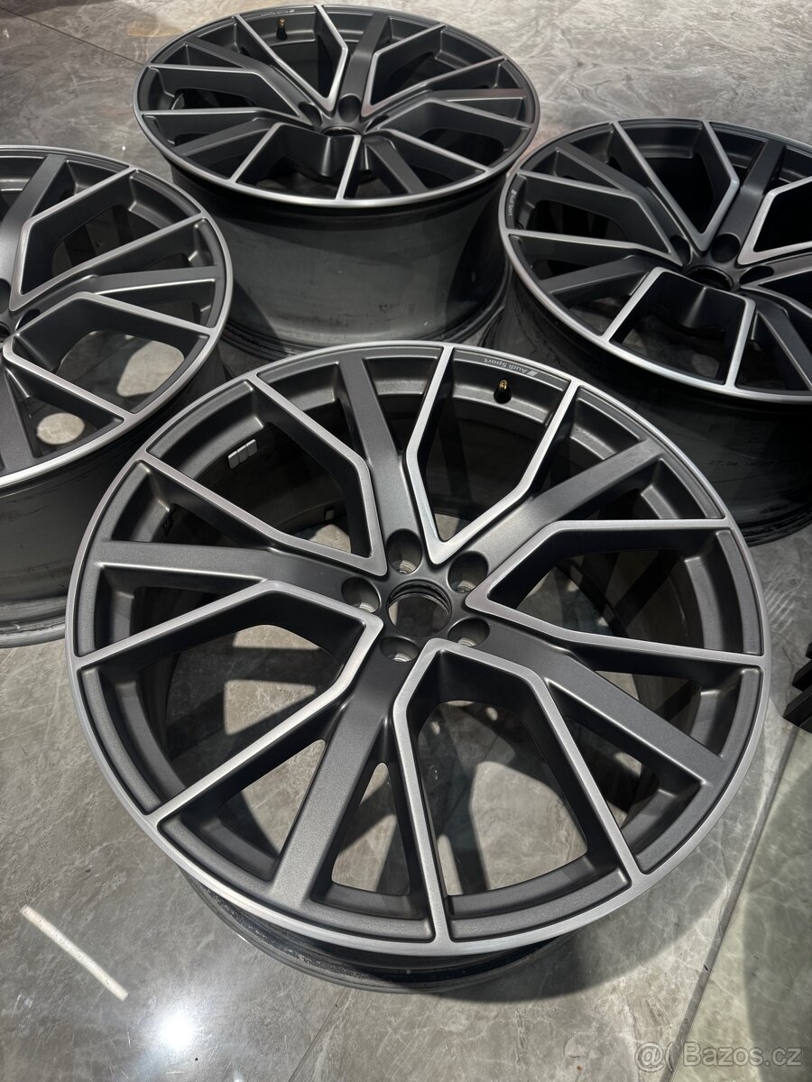 AUDI R22 RS6 / S6 / Q7 / TOUAREG / SQ7/ Q8