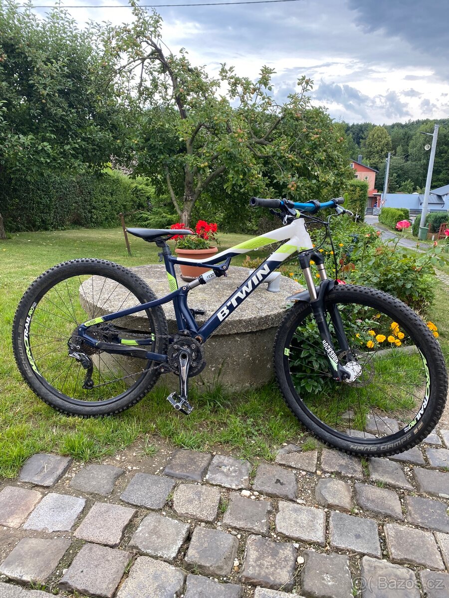 Celoodpružené kolo Rockrider 560s
