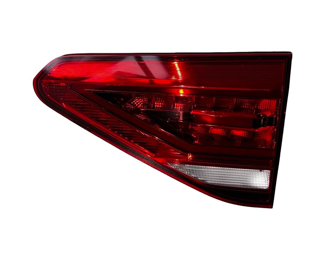 Pravé zadní vnitřní světlo 5TA945308B VW Touran 5T r.v. 2016