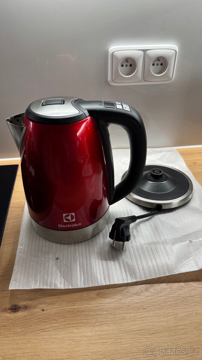 Varná konvice Electrolux