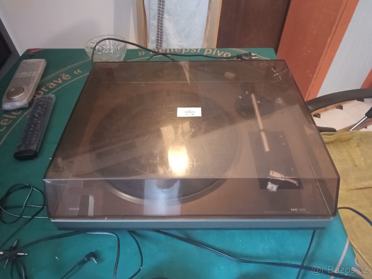 Prodej gramofonu NC300 Hi-fi