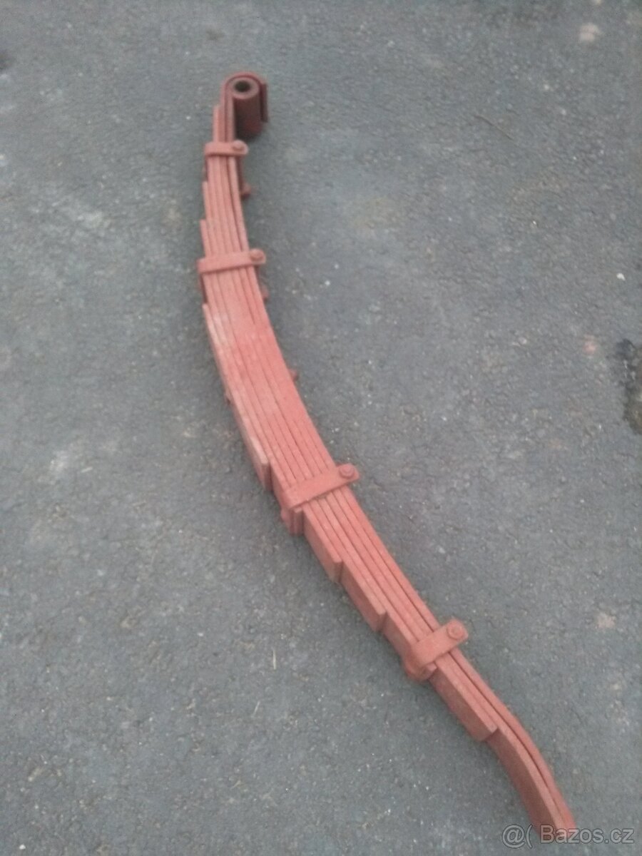 NOVÉ listové pero.