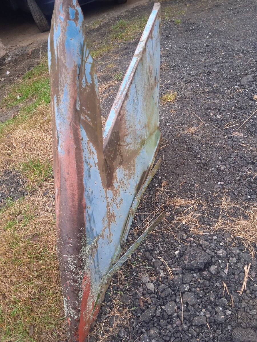 Špice lišty kombajnu e 512