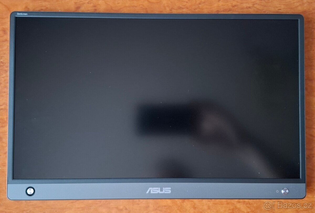 Prodám LCD monitor ASUS MB 16 AH, úhlopříčka 15,6", přenosn