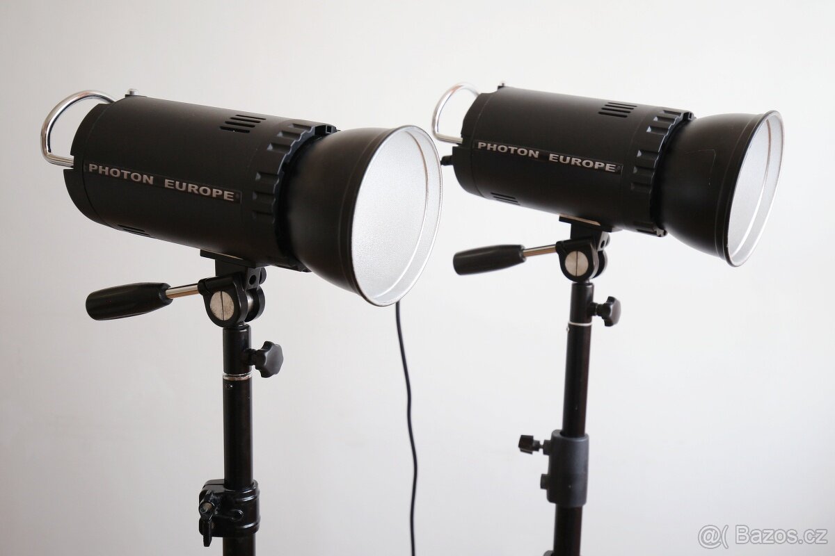 2 x Photon Europe Digital Master 250W, stav jako nový 