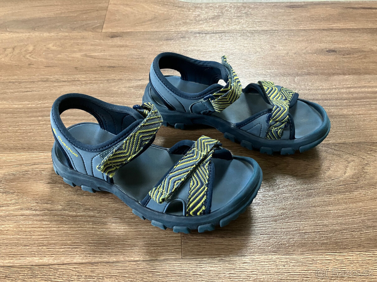 Dětské sandály Quechua vel. 32/33
